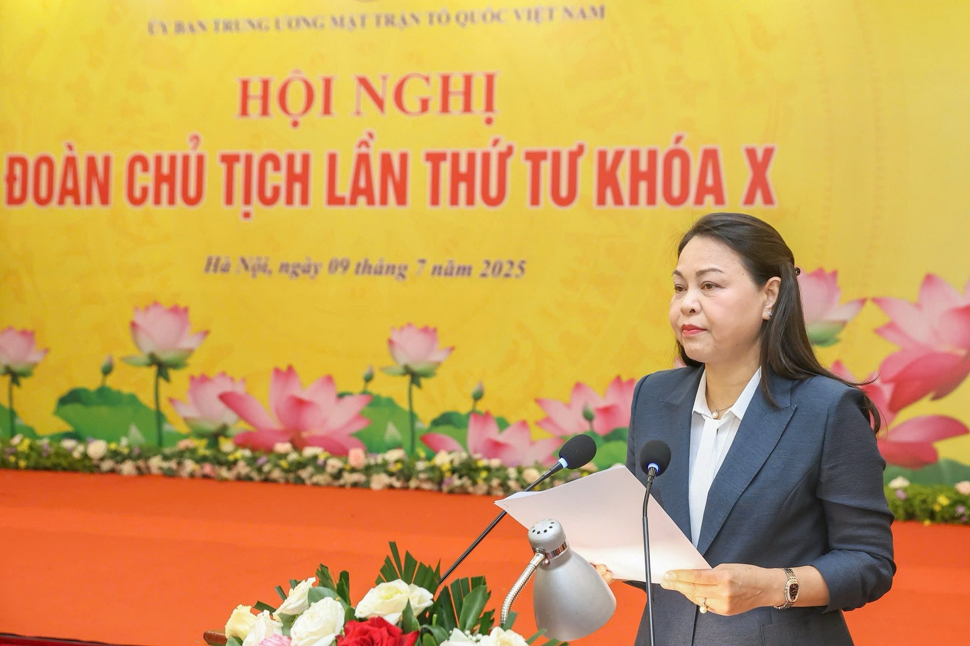 ba ha 103074.jpg