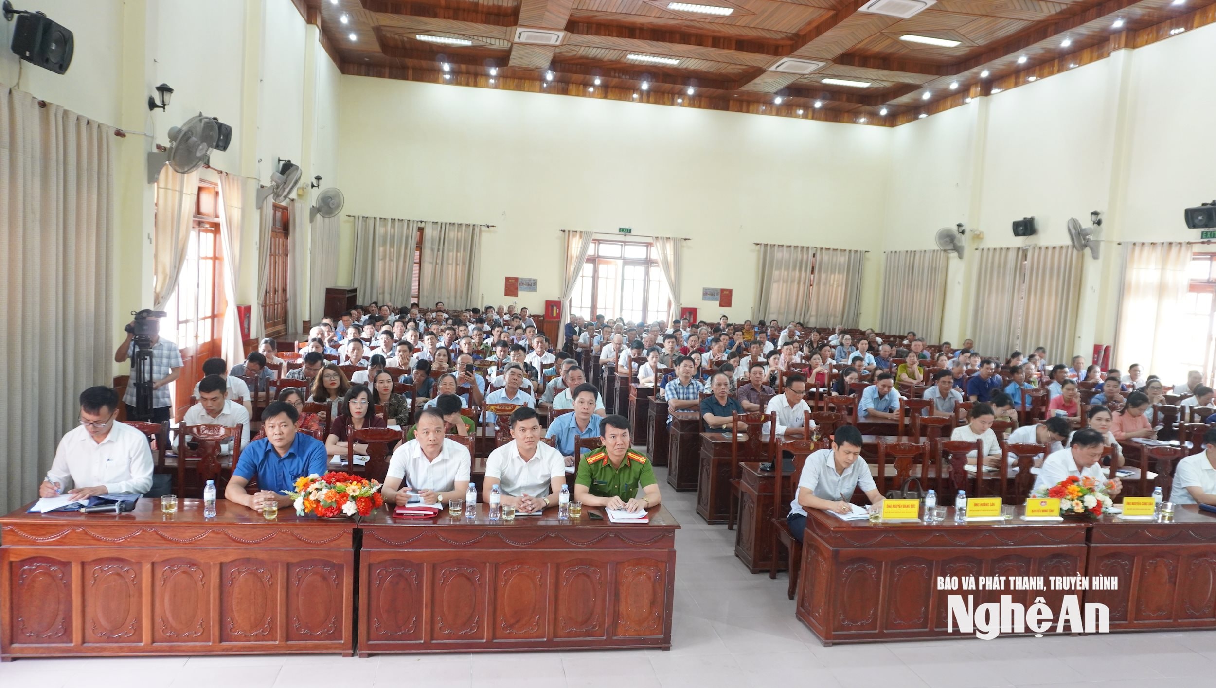 Đại biểu dự Hội nghị