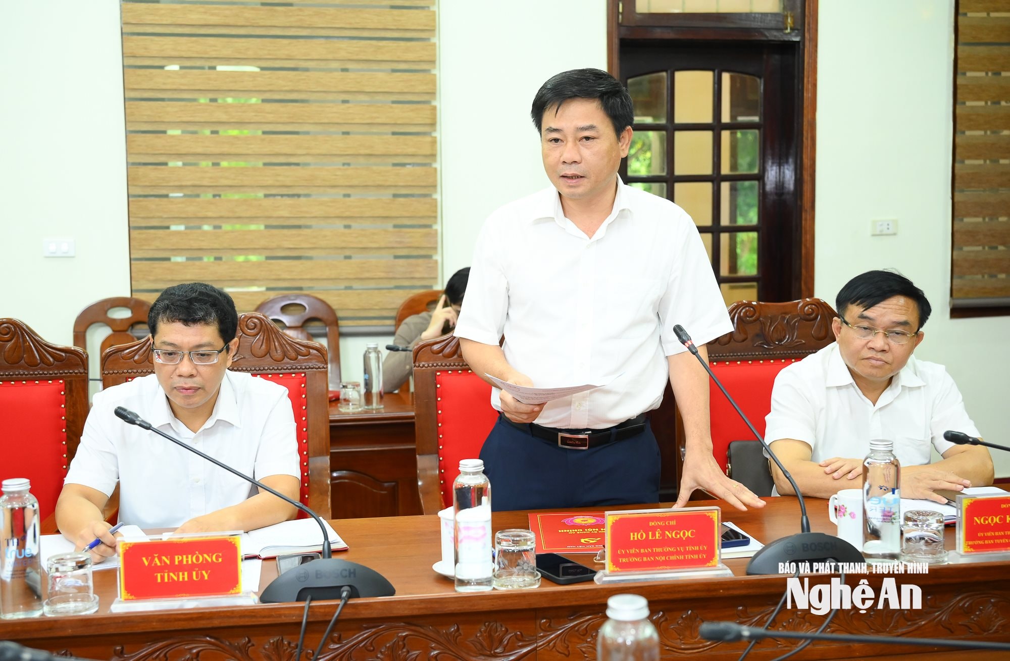Thường trực lv với các cơ quan giúp việc-4