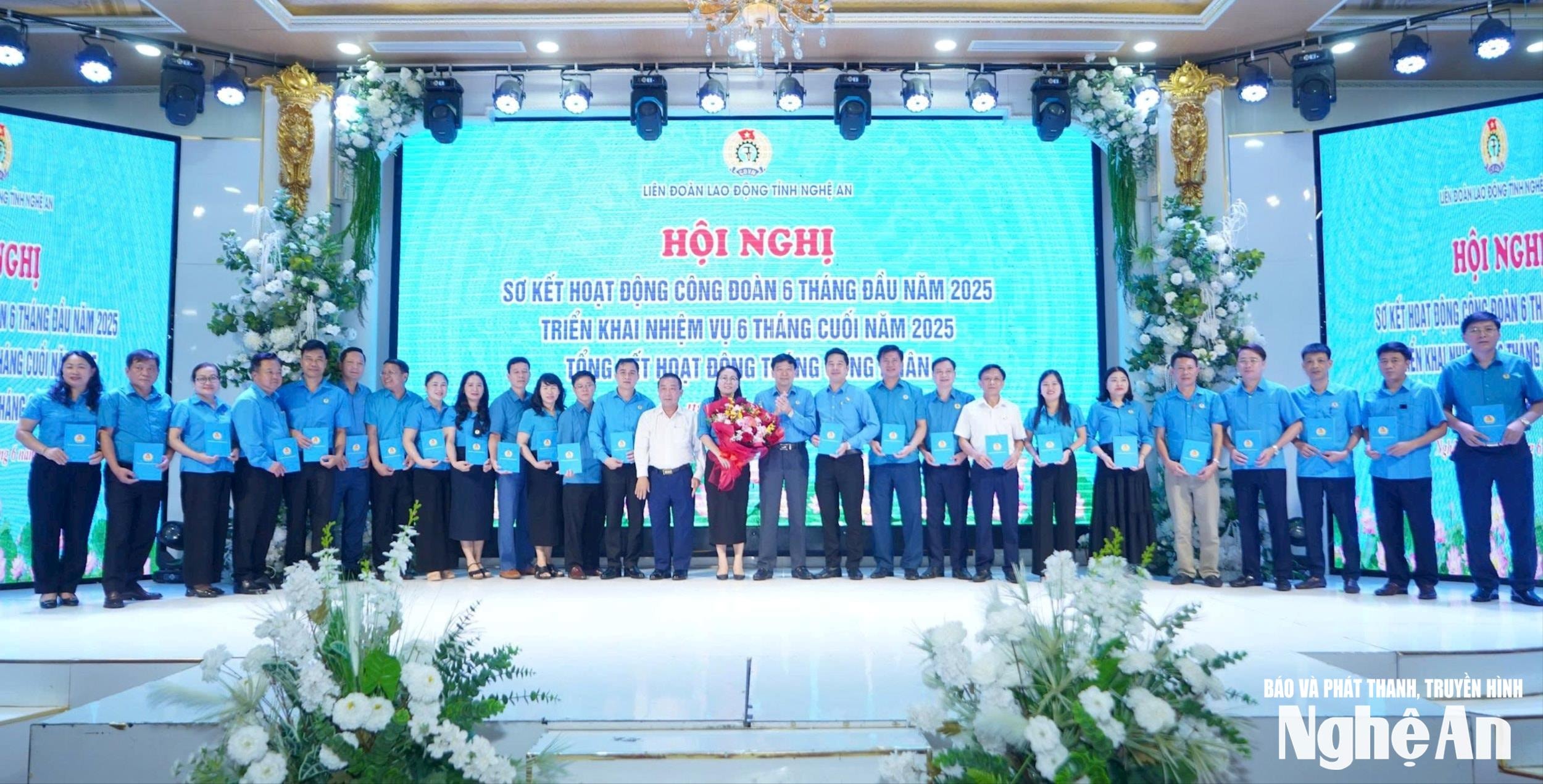 bna_tong-ket-thang-cong-nhan-anh-diep-thanh00012-0579e78ae9552886dd2cfb6d2c5d65e0.jpg
