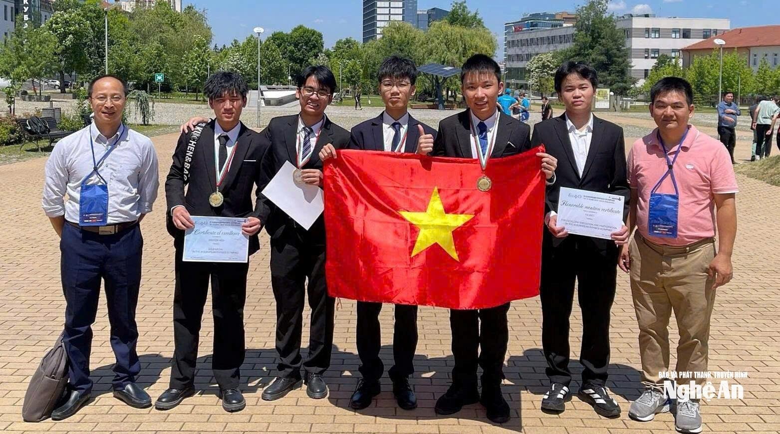 bna_khai-cung-voi-thay-co-c13245a5305a1274eb7f85542cd44295(1).jpg