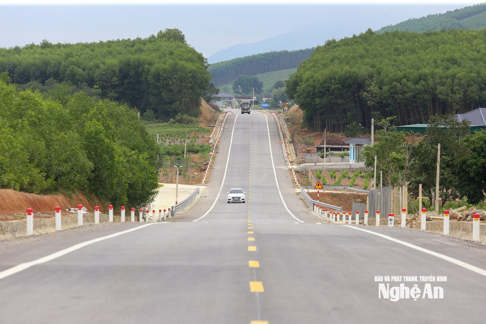 Dự án đường giao thông nối từ Quốc lộ 7C đến đường Hồ Chí Minh