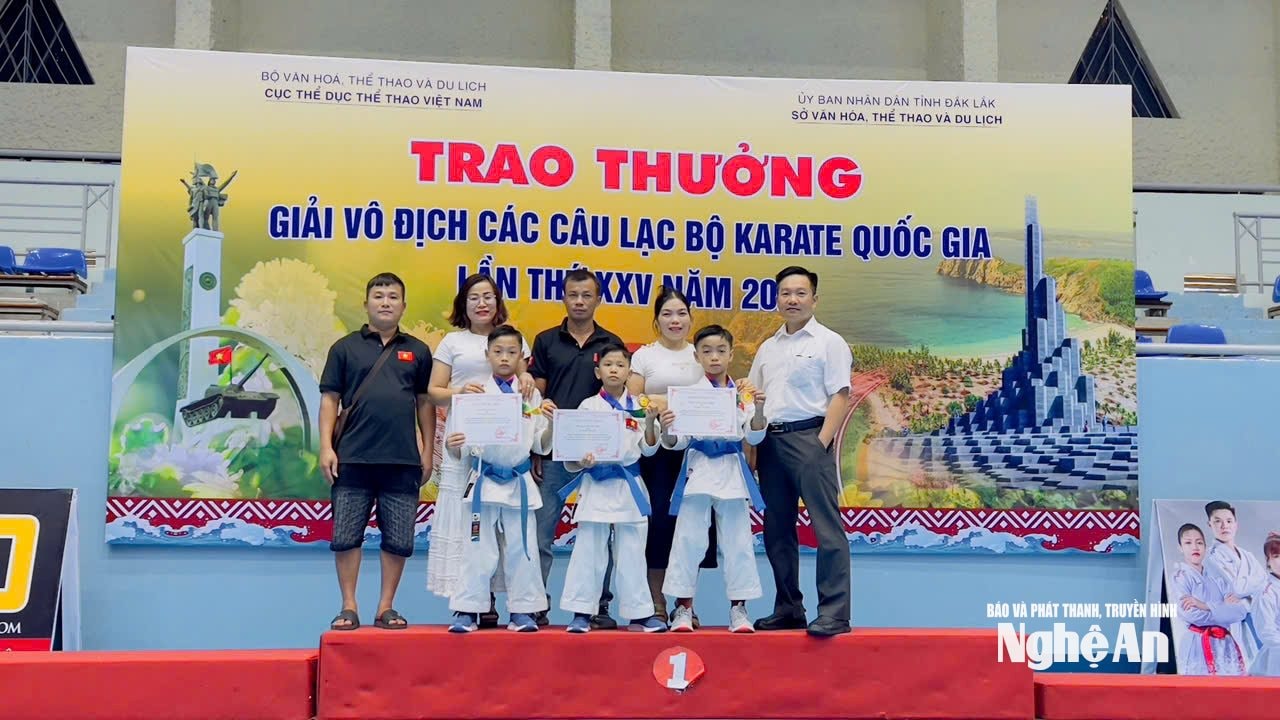 Sau 35 năm hình thành và phát triển, Karate Nghệ An mới giành được 3 HCV tại một Giải đấu trong hệ thống Quốc gia.