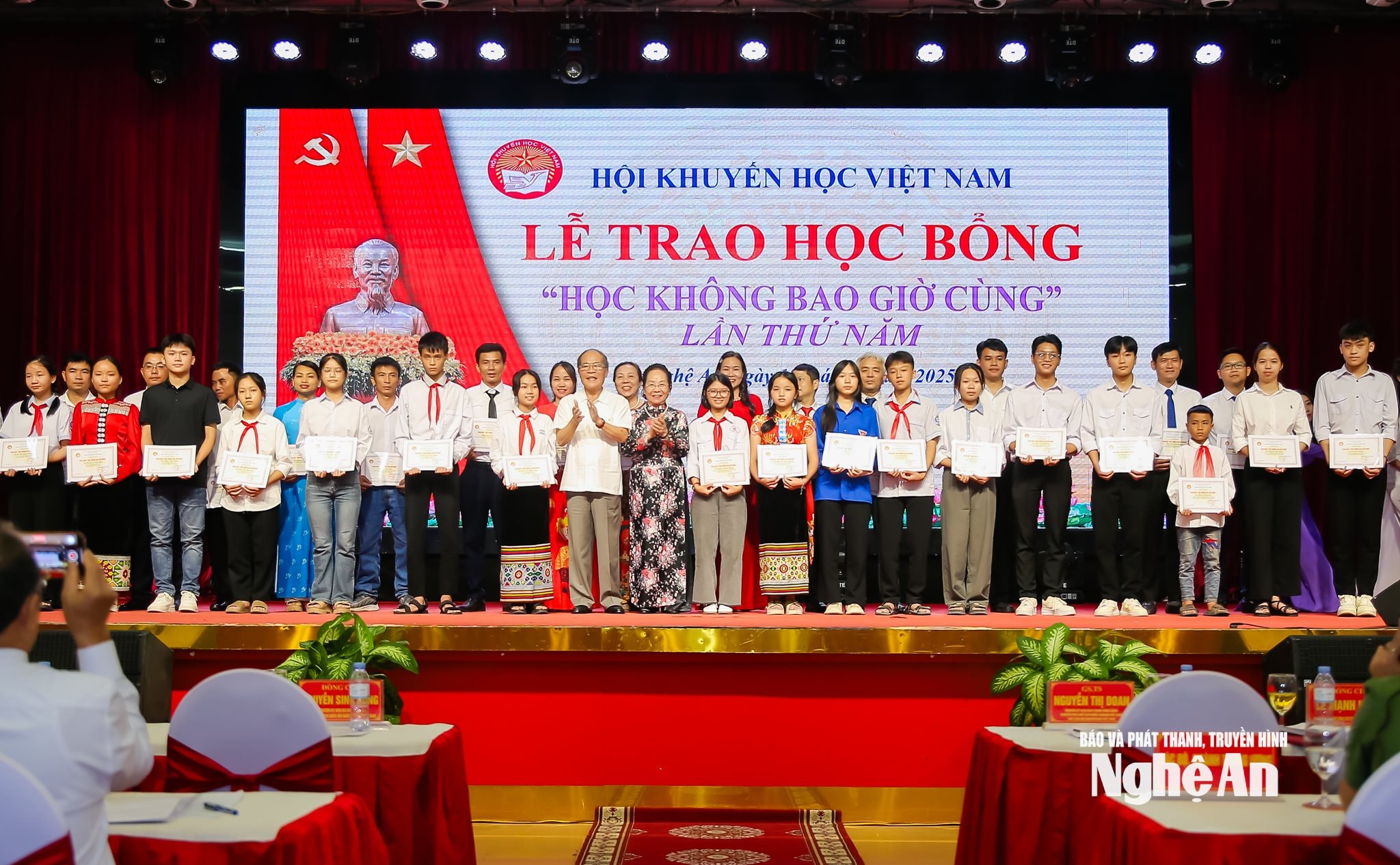 a18_đoàn Nghệ An (1)