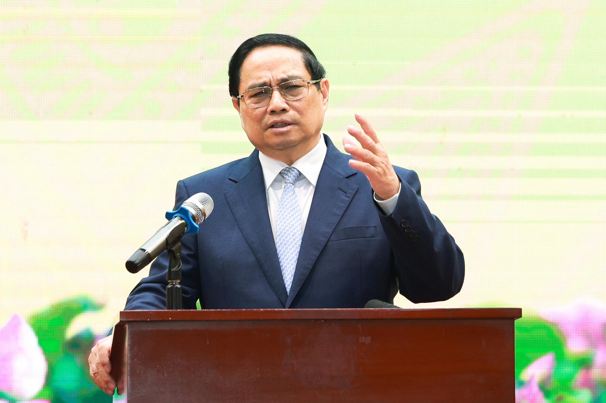 Thủ tướng Phạm Minh Chính trao Quyết định giao quyền Bộ trưởng Bộ Nông nghiệp và Môi trường- Ảnh 3.