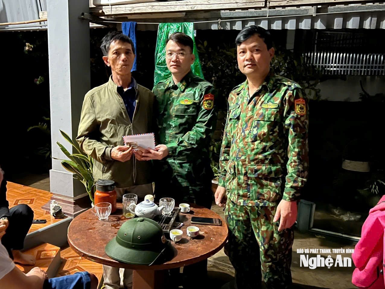1. ảnh pv