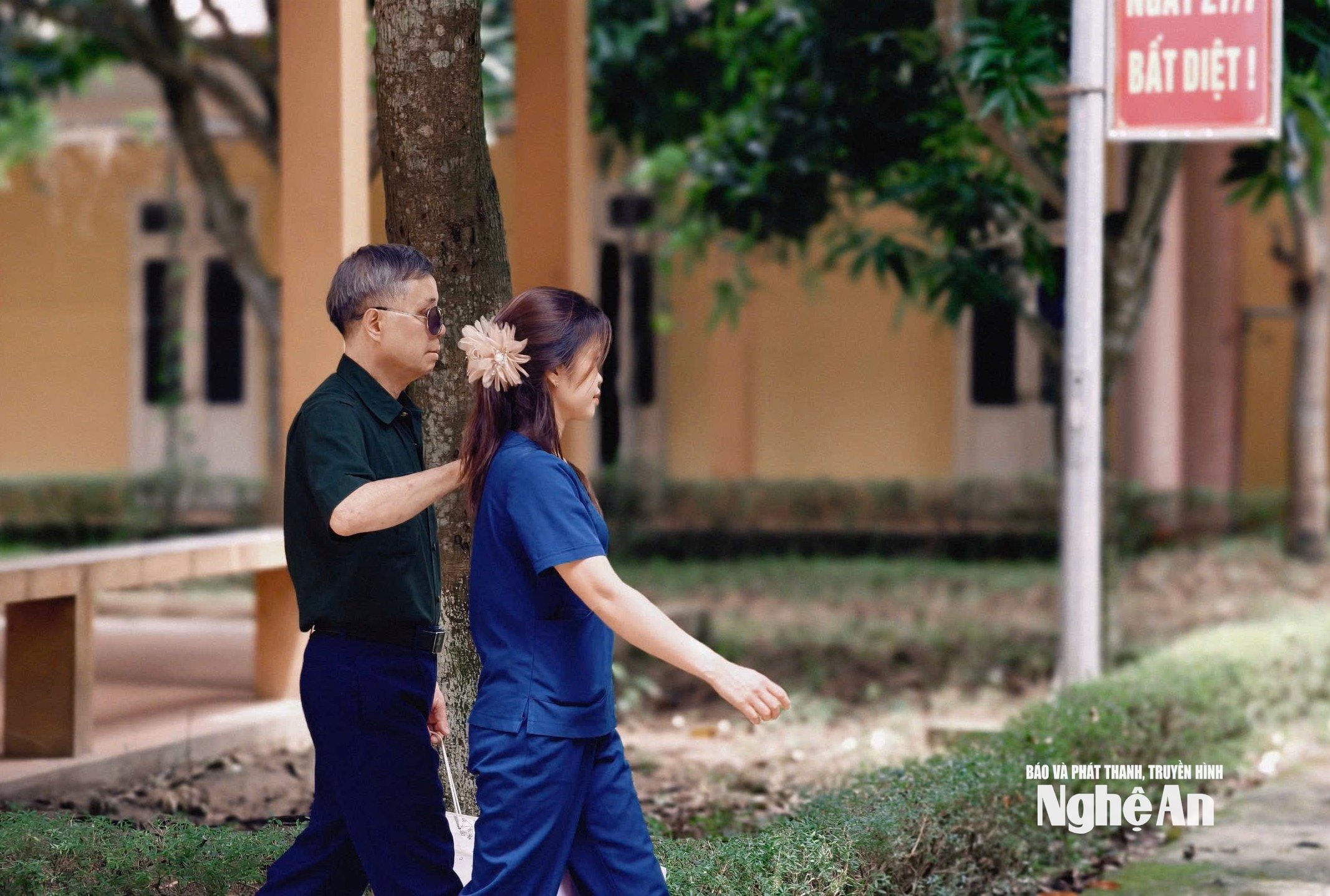 điều dưỡng thương binh Ảnh Diệp Thanh00001