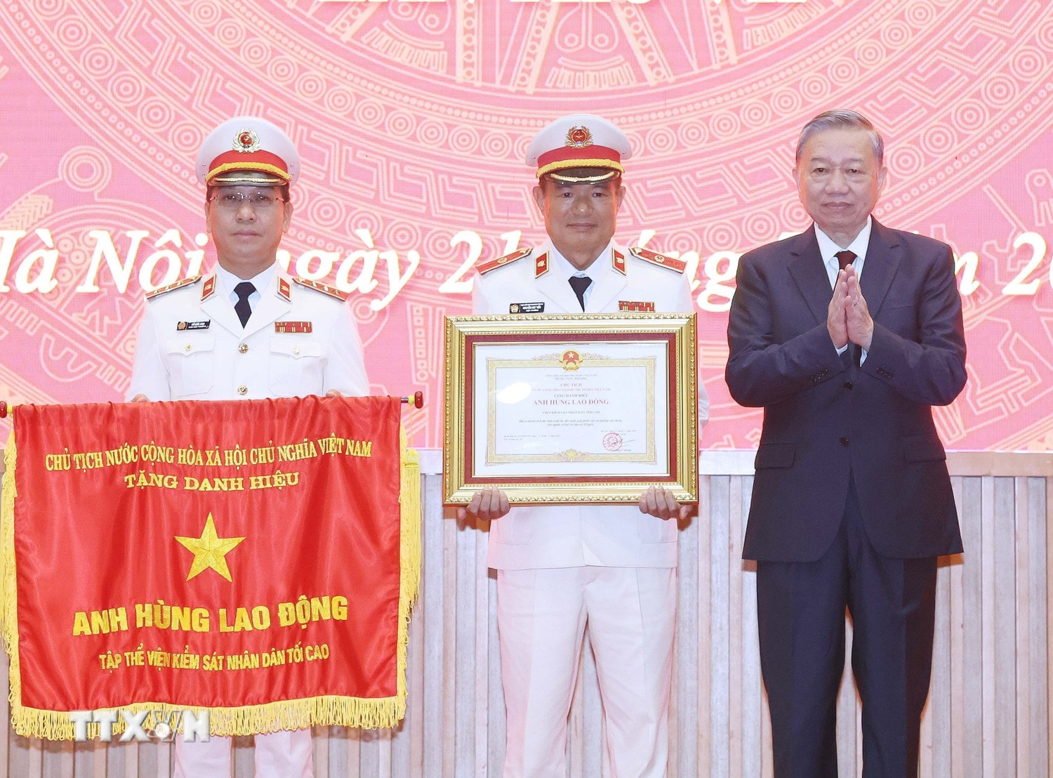 2107 tong bi thu vien kiem sat 7.jpg
