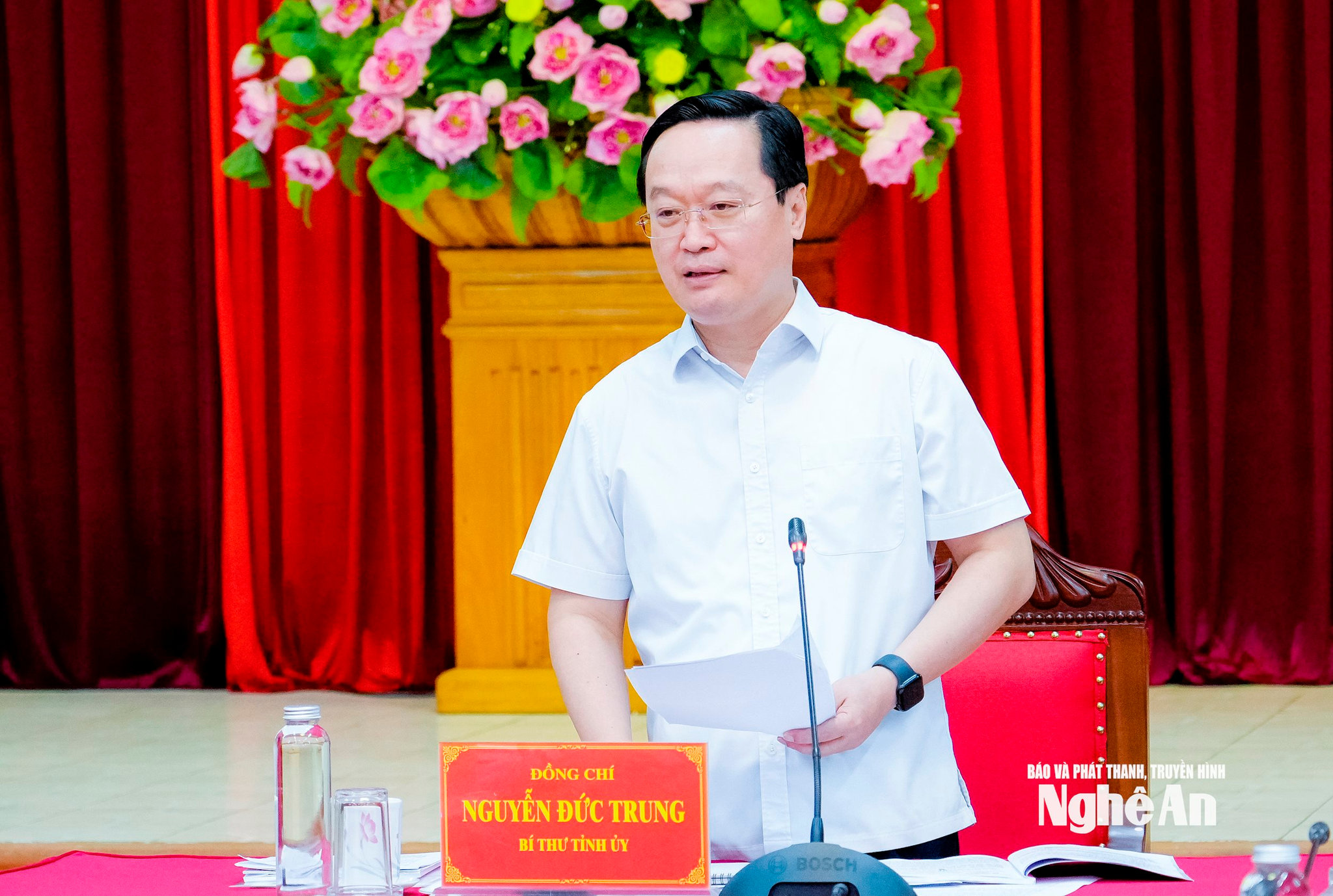Bí thư Tỉnh ủy Nguyễn Đức Trung chủ trì duyệt Đại hội Đảng bộ phường Trường Vinh