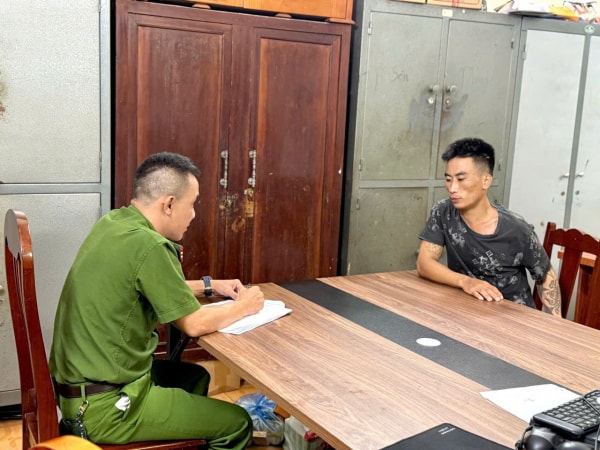 Công an tỉnh Phú Thọ bắt giữ thành công đối tượng dùng dao khống chế, giữ người trái pháp luật -0
