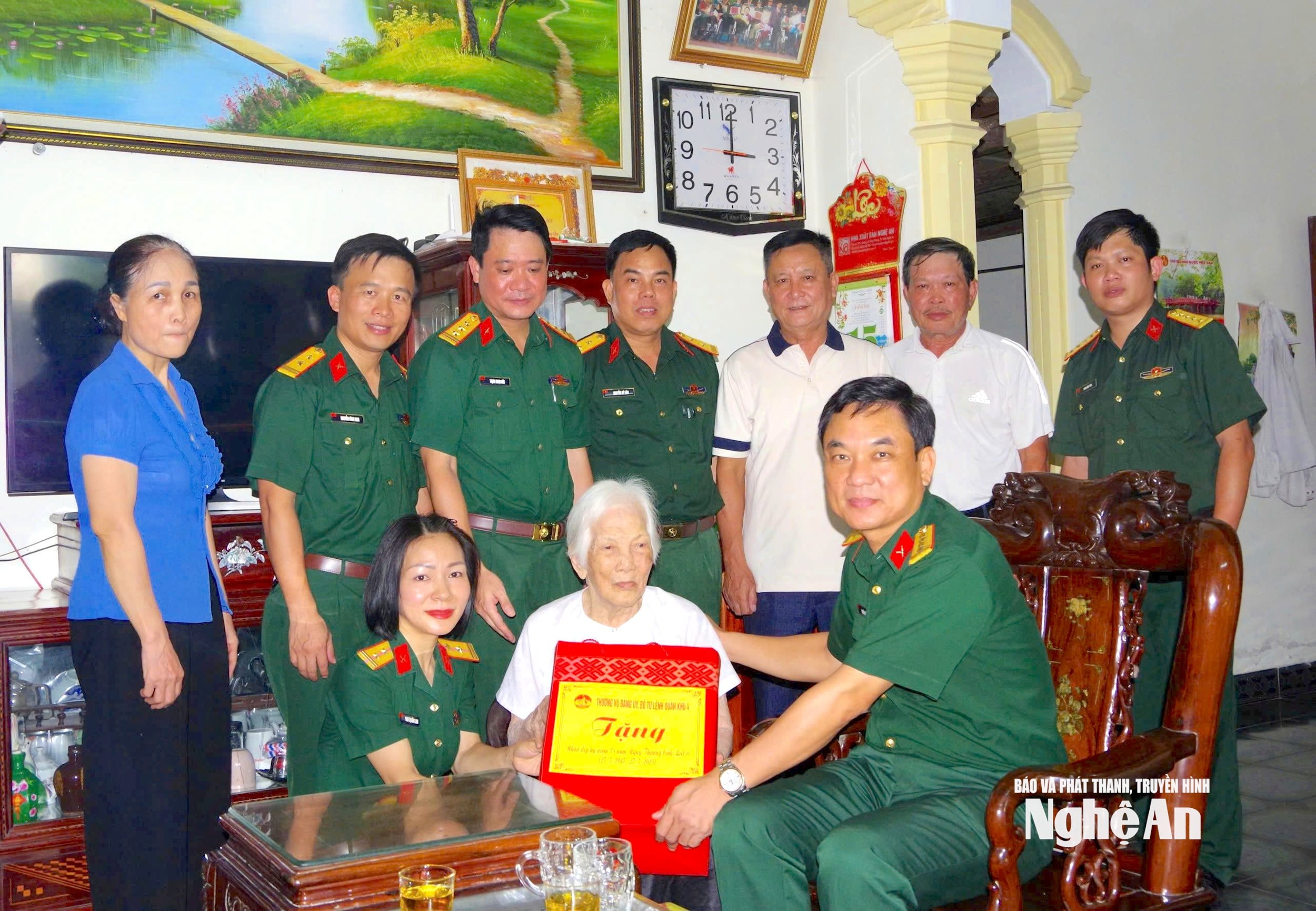 đại hội bộ quân sự Ảnh: Bộ chỉ huy quân sự tỉnhanh 1