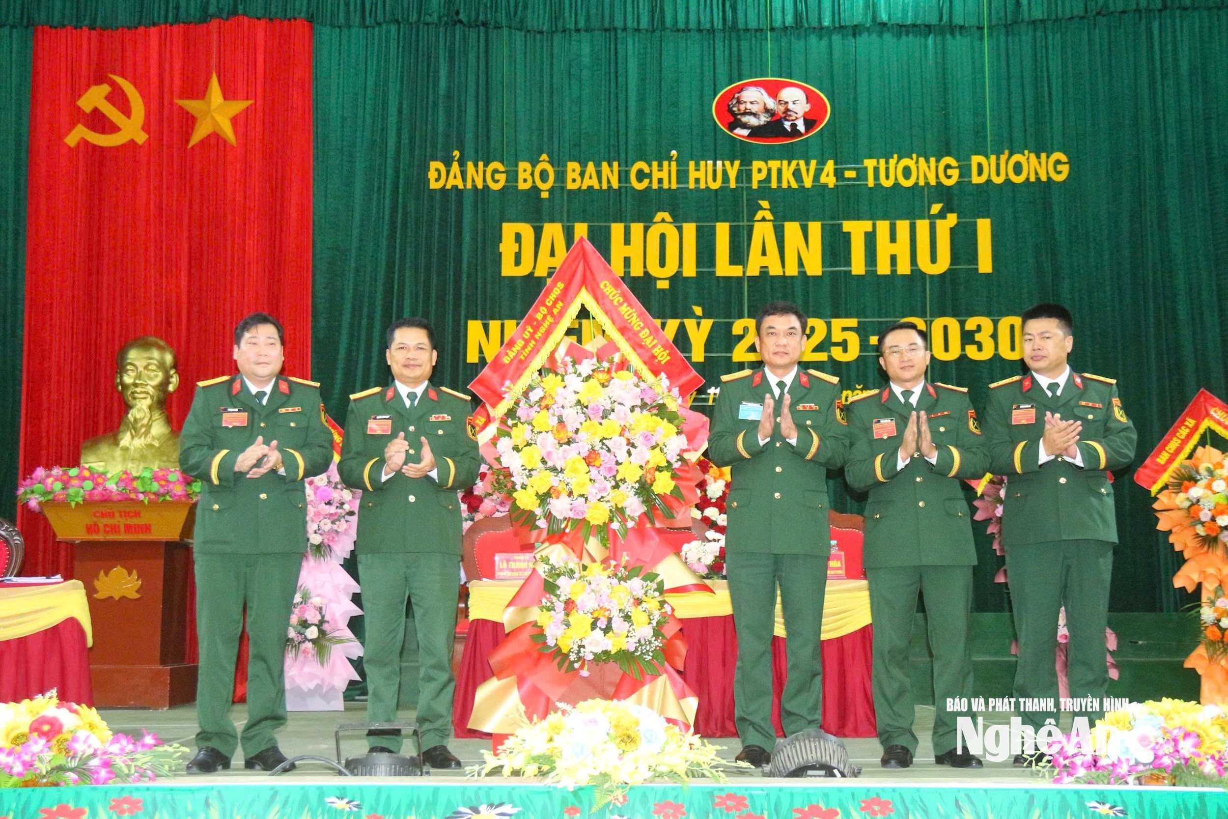 đại hội bộ quân sự Ảnh: Bộ chỉ huy quân sự tỉnhanh 2