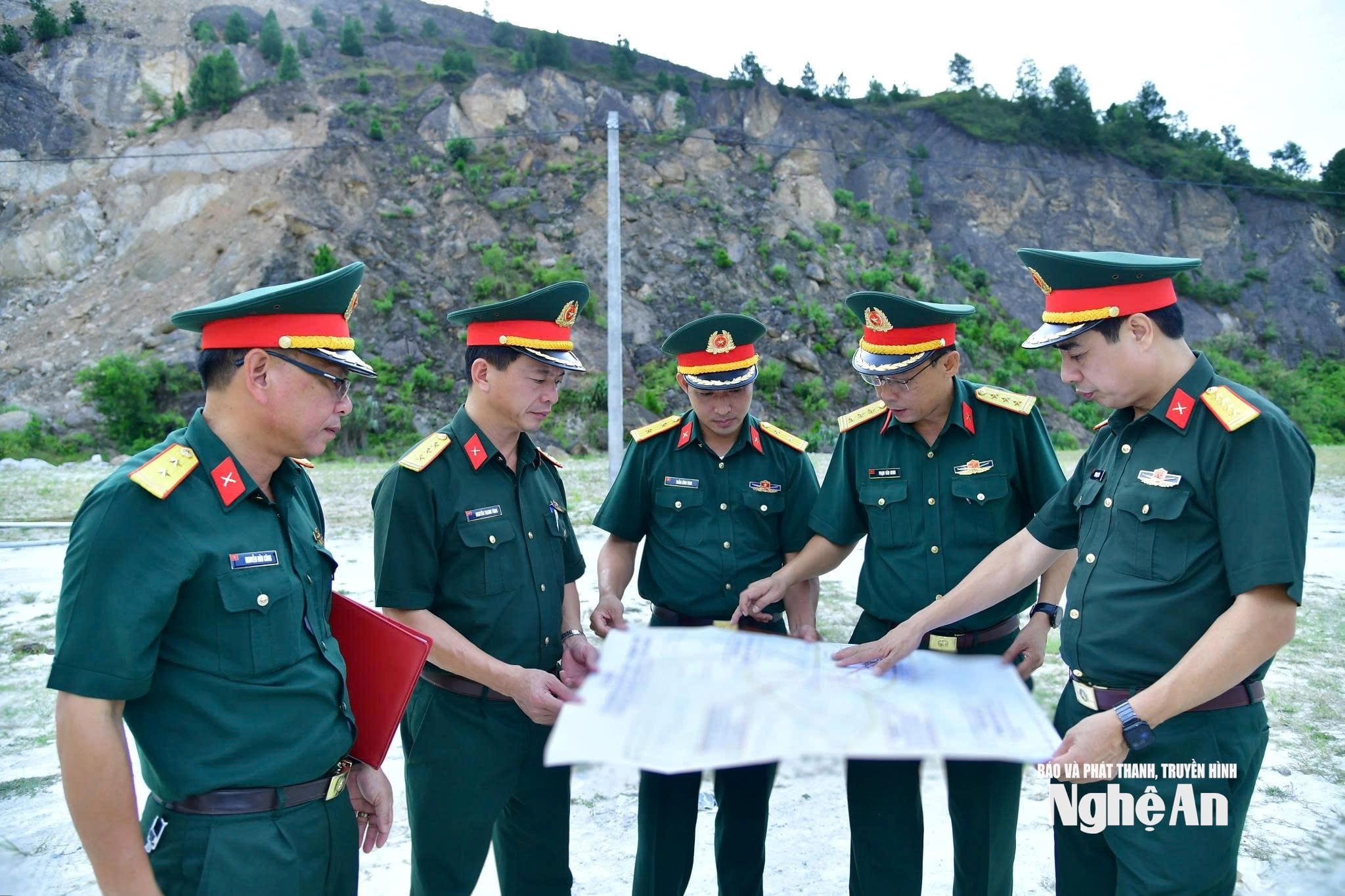 lực lượng vũ trang Ảnh: Bộ chỉ huy quân sự tỉnh anh 11