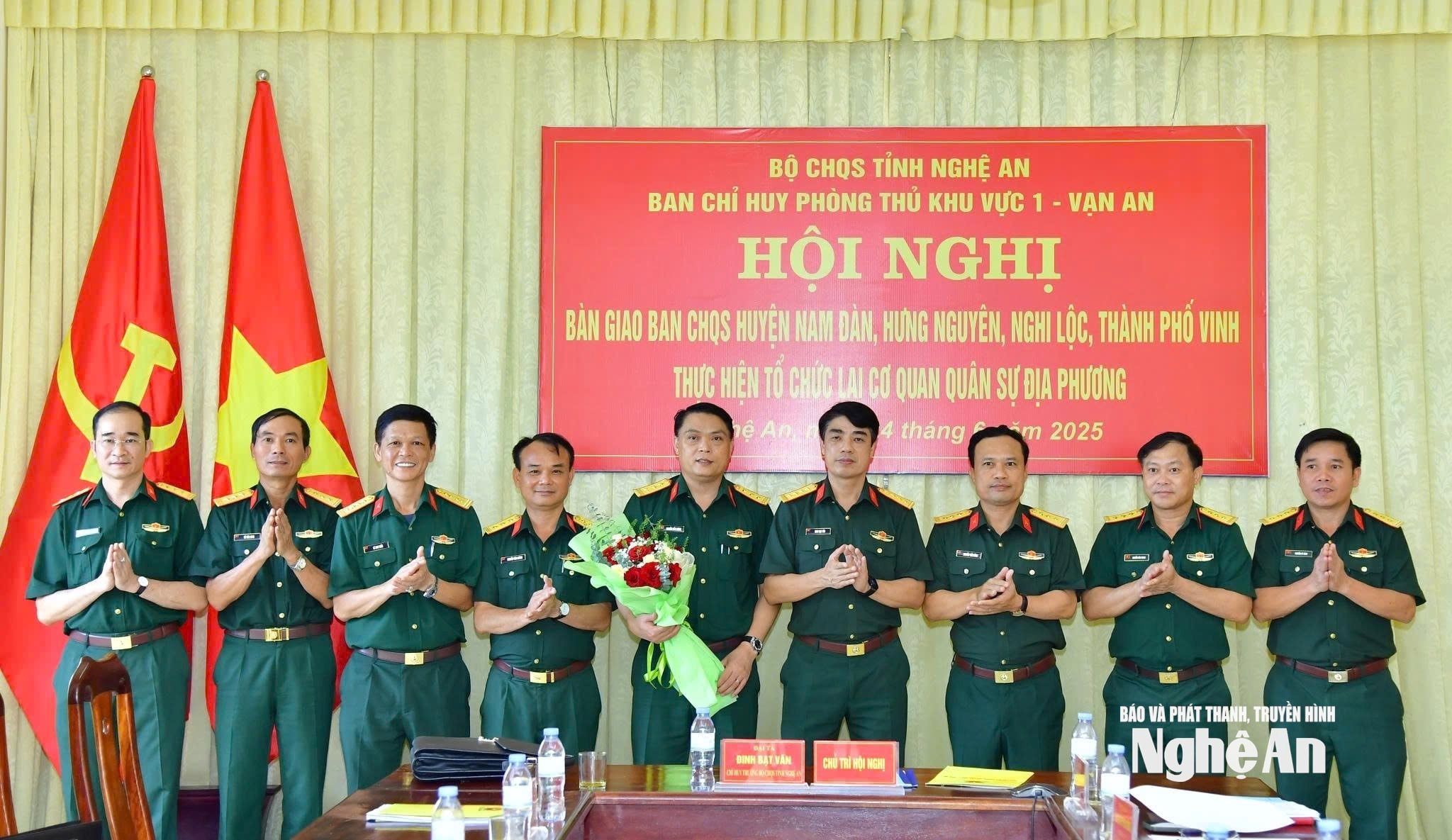 lực lượng vũ trang Ảnh: Bộ chỉ huy quân sự tỉnh anh 6
