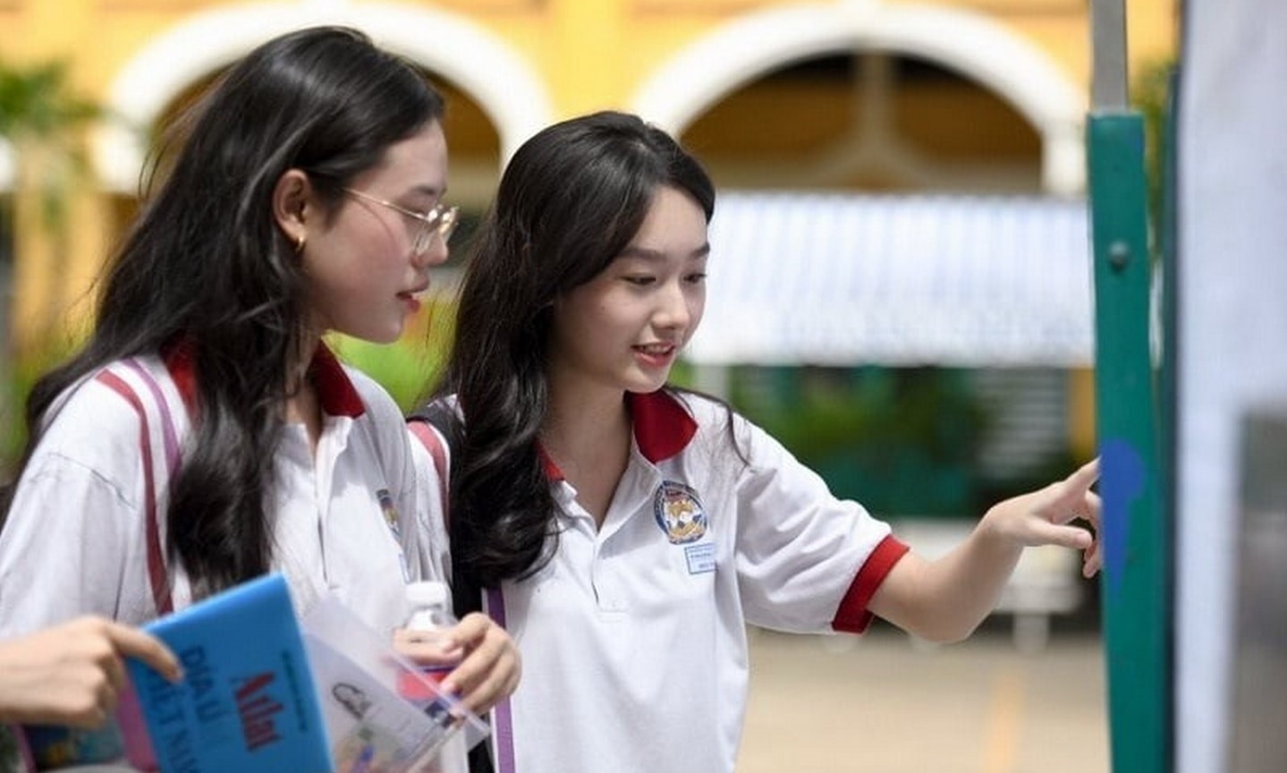 Gần 160 trường đại học trên cả nước đã công bố điểm sàn xét tuyển năm 2025