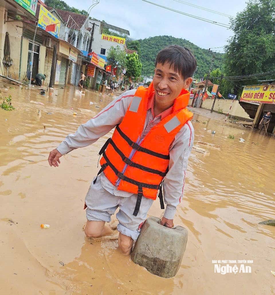 nhân viên 3