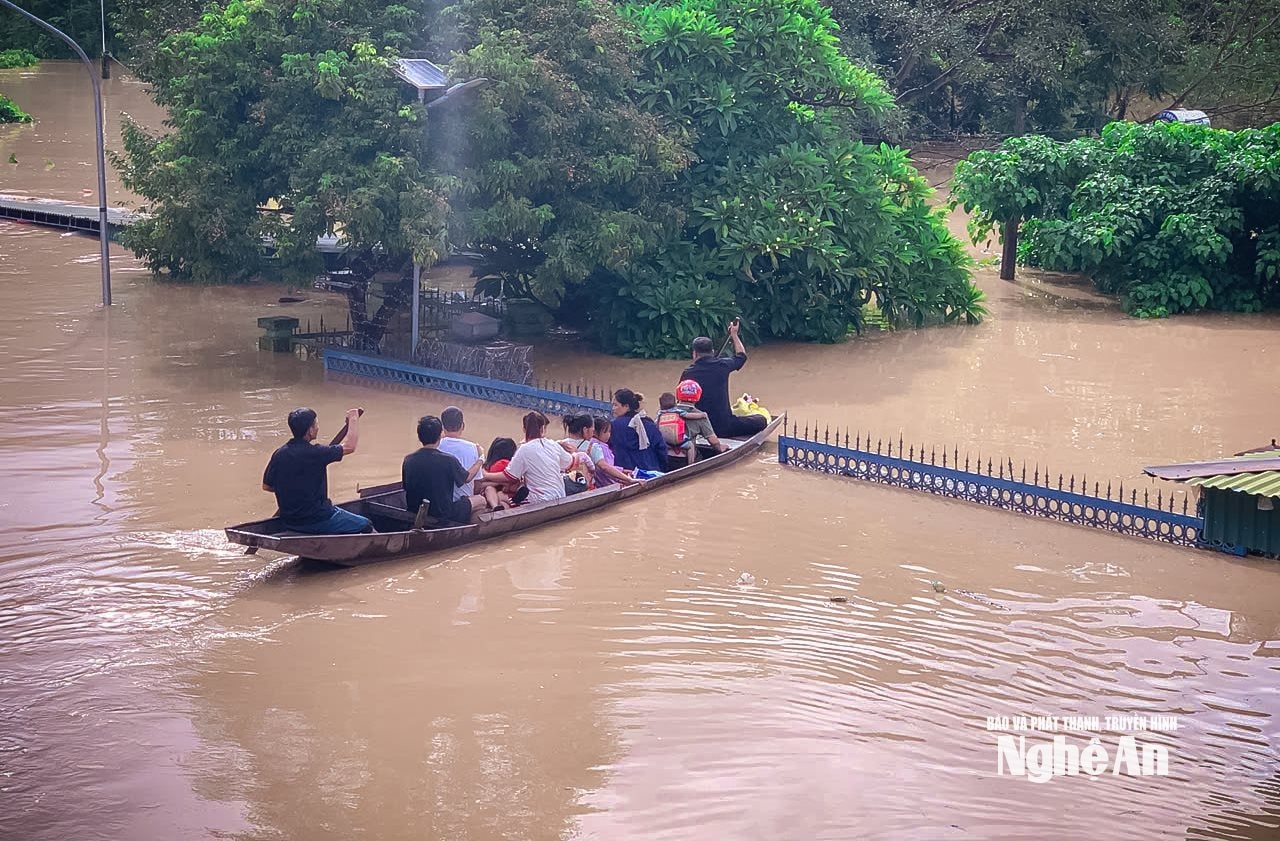 nhieu-tram-y-te-ngap-sau-nganh-y-te-cang-minh-ung-pho5-17532774844311612380889 copy
