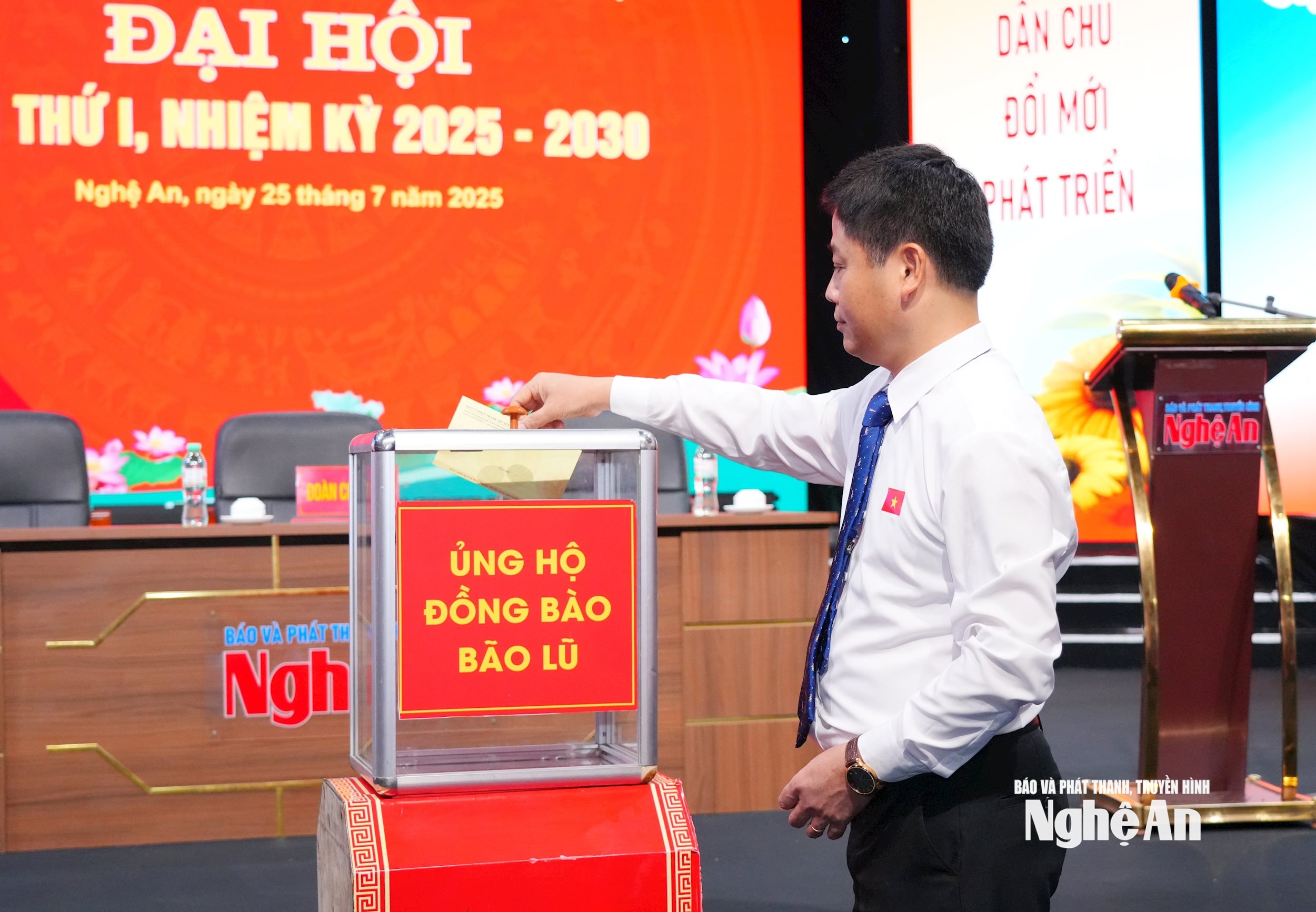 bna_1000033718.jpg