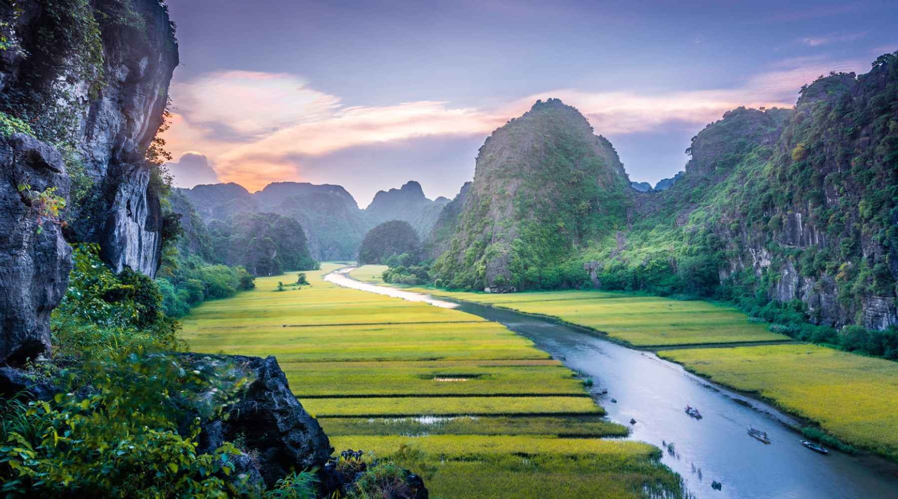Tour du lịch Ninh Bình 2 ngày 1 đêm từ Hà Nội