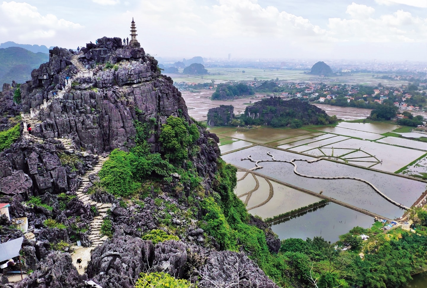 Tour du lịch Ninh Bình 2 ngày 1 đêm từ Hà Nội