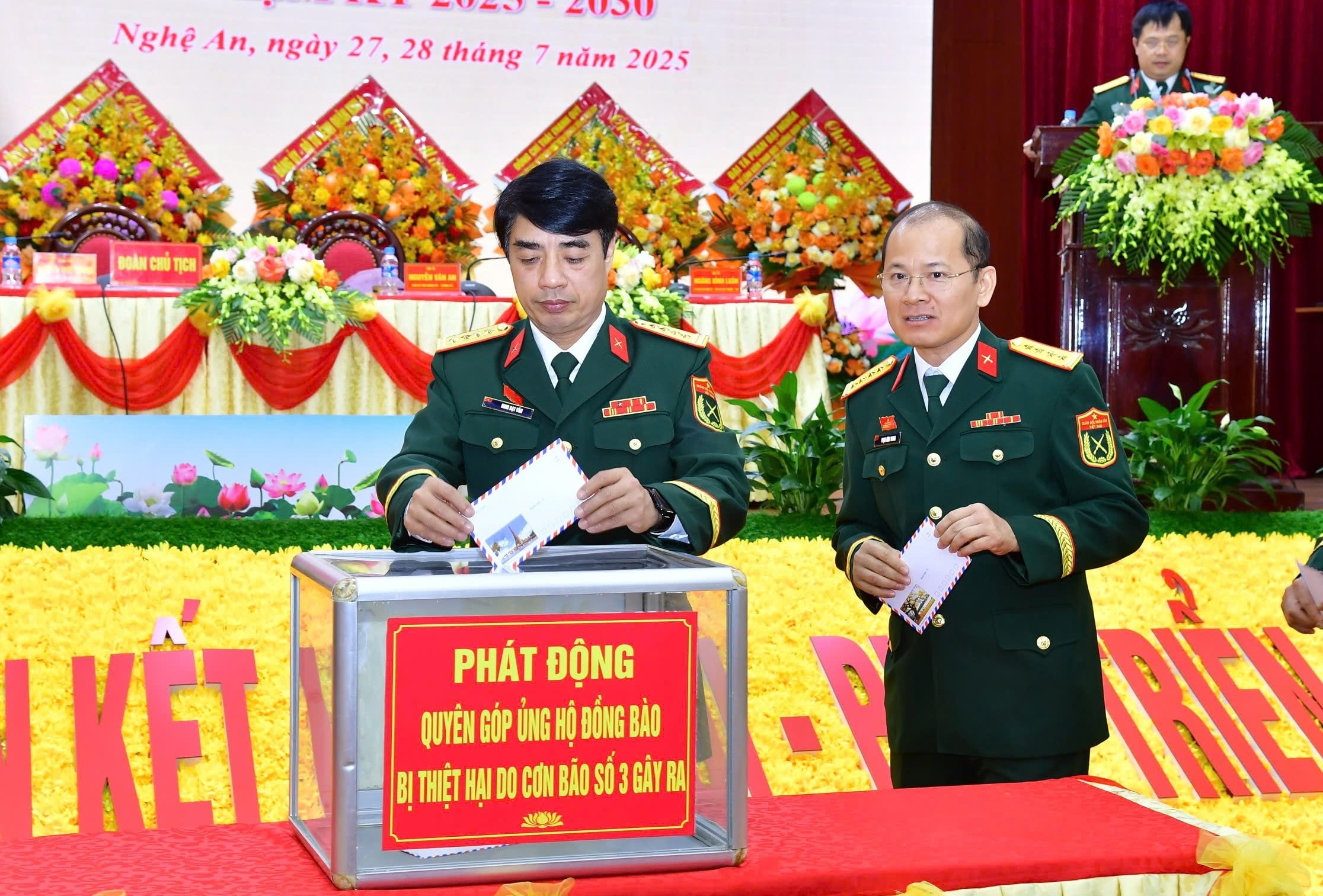 Bộ Chỉ huy Quân sự tỉnh Nghệ An phát động ủng hộ đồng bào bị thiệt hại do bão số 3