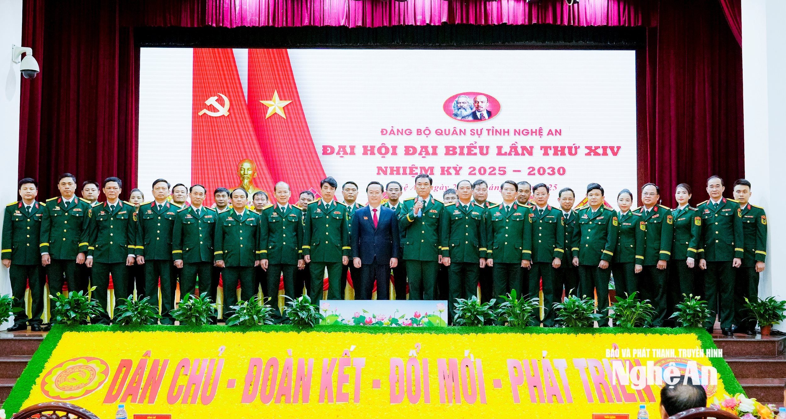 bna__dsc2175.jpg