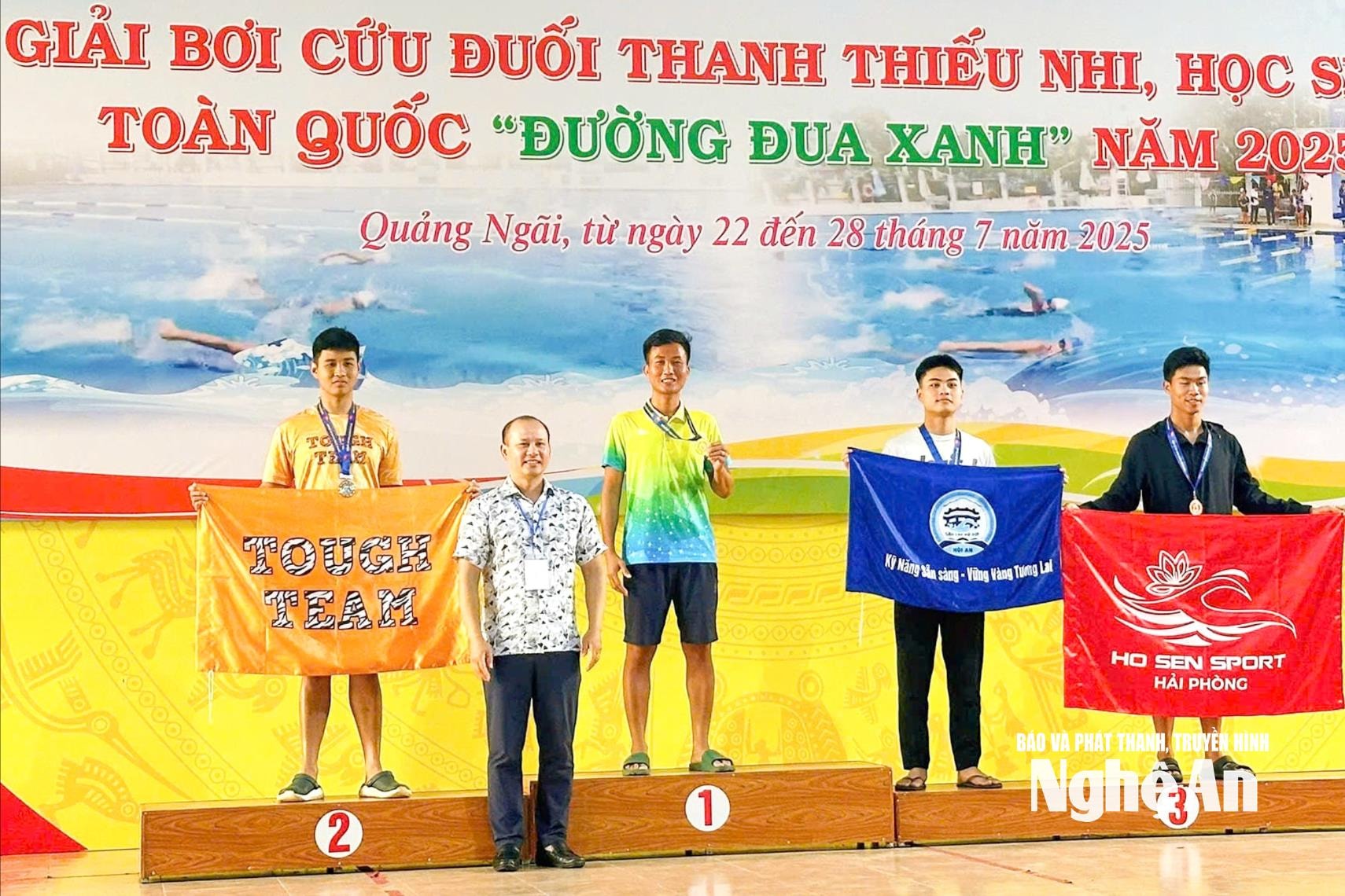 ho-phi-trinh(1).jpg