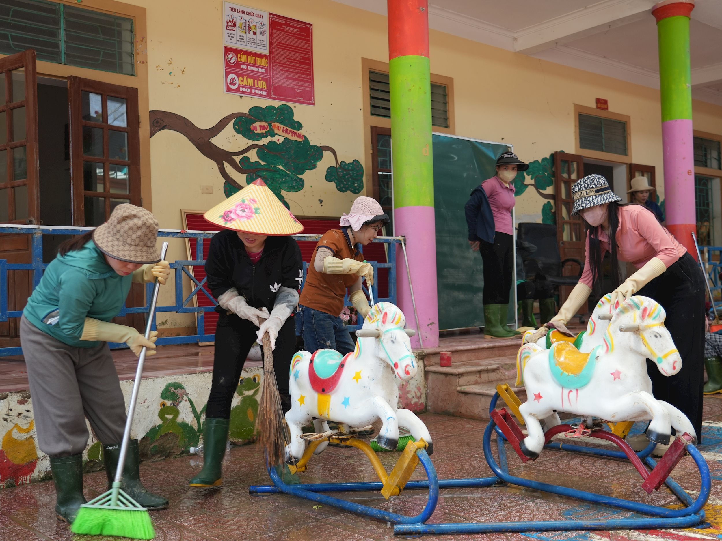 Ảnh - Mỹ Hà 23