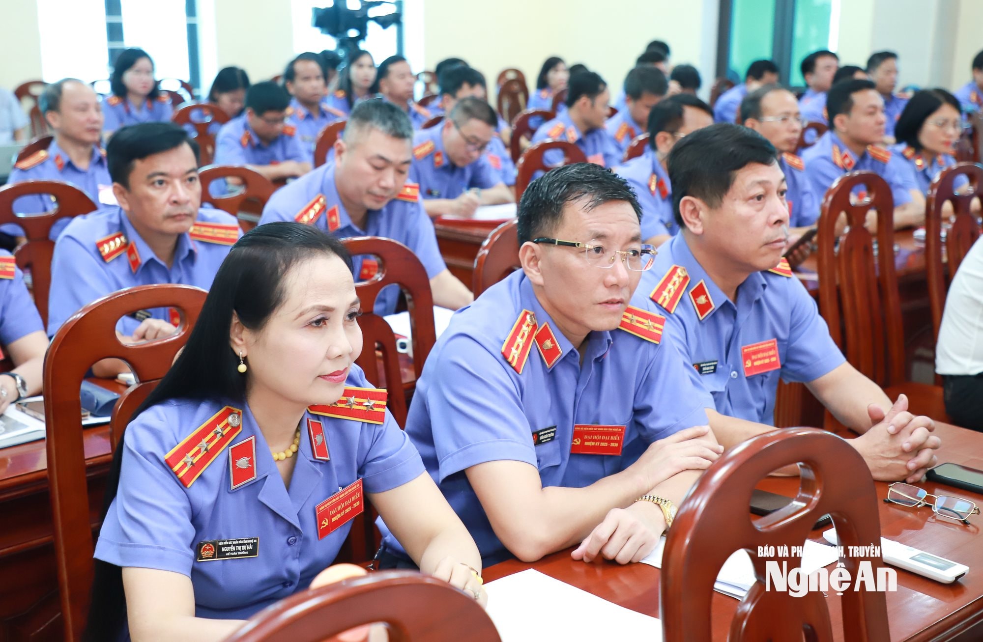Các đồng chí đại biểu tham dự đại hội. Ảnh: Thành cường