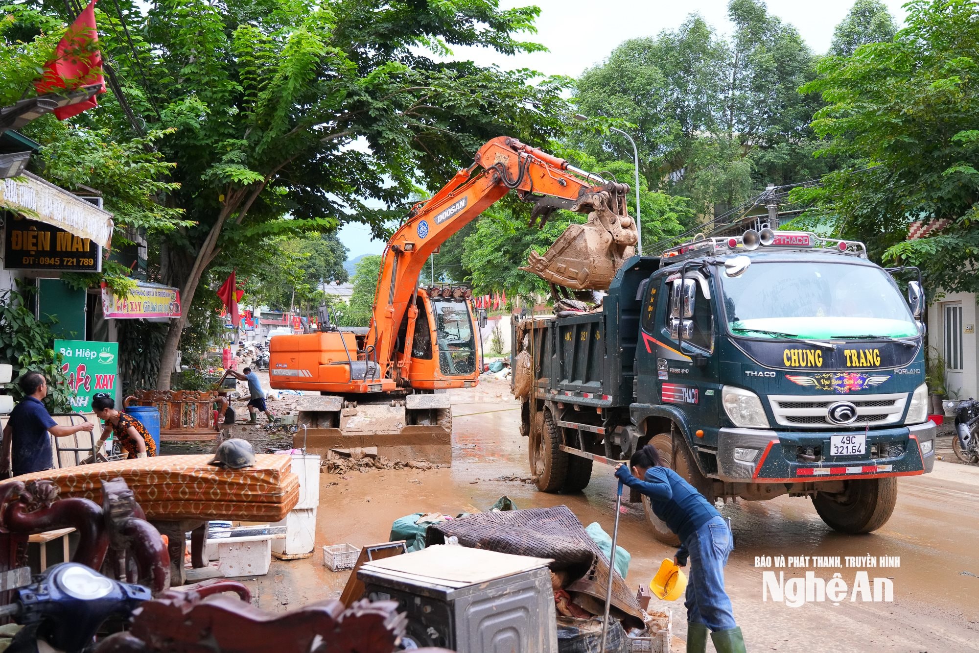 PCT Nguyễn Văn Đệ-22