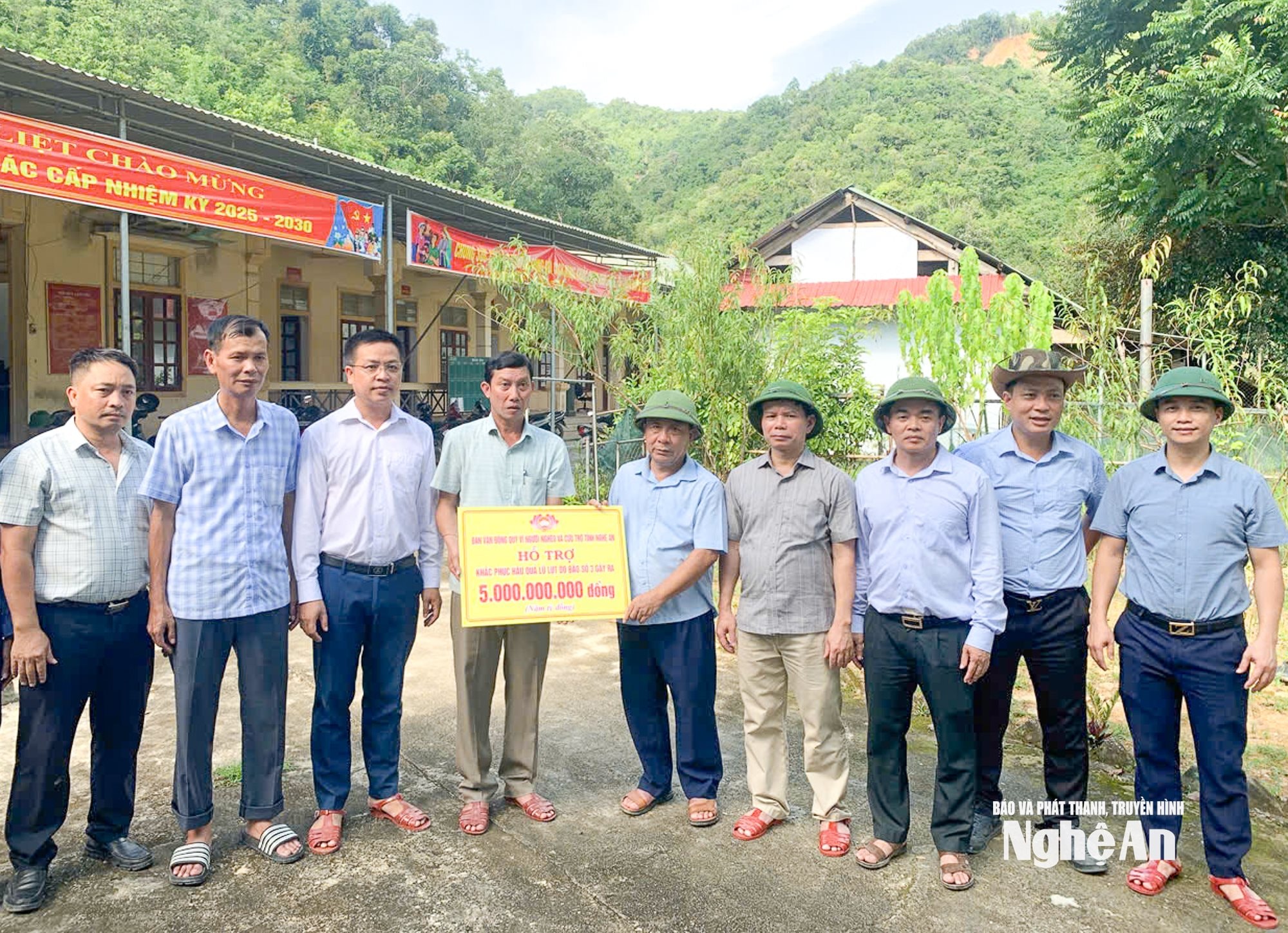 PCT Nguyễn Văn Đệ-24