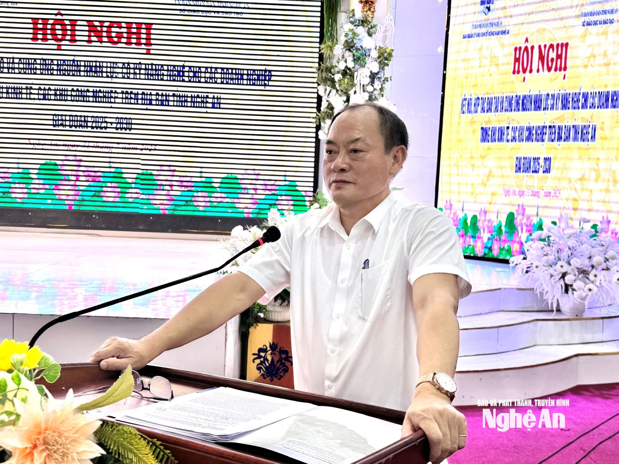 Đồng chí Lê Tien Tri