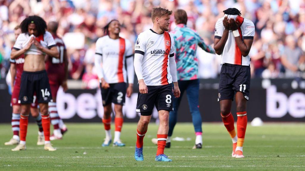 Luton Town v AFC Wimbledon: From Premier League to opening night in League One - BBC Sport