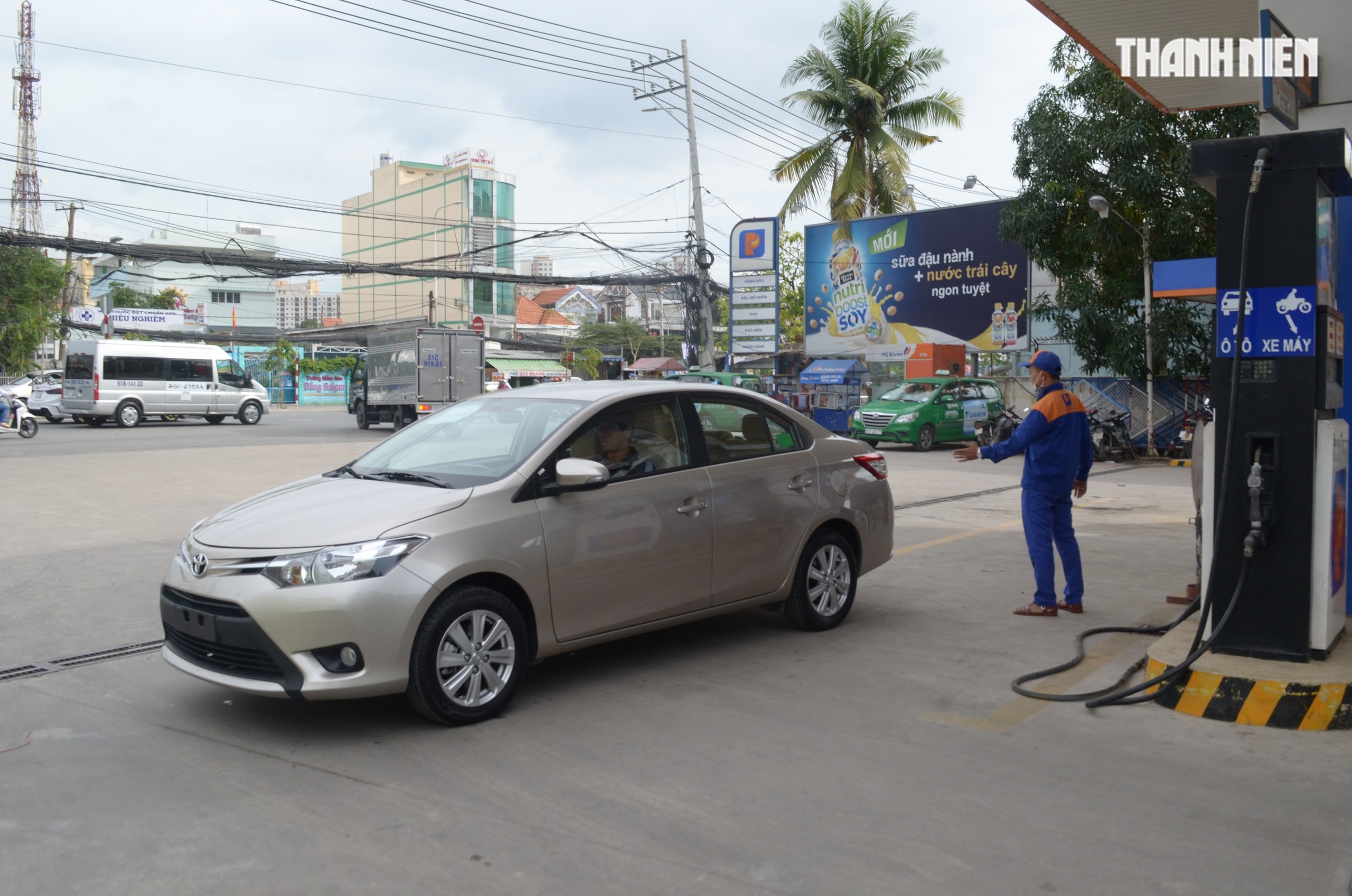 Xăng E10 là gì, những xe nào có thể sử dụng? - Ảnh 1.