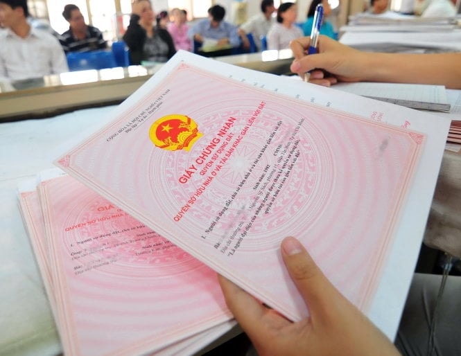 Năm 2025, sang tên Sổ đỏ có phải đo đạc lại đất đai không?
