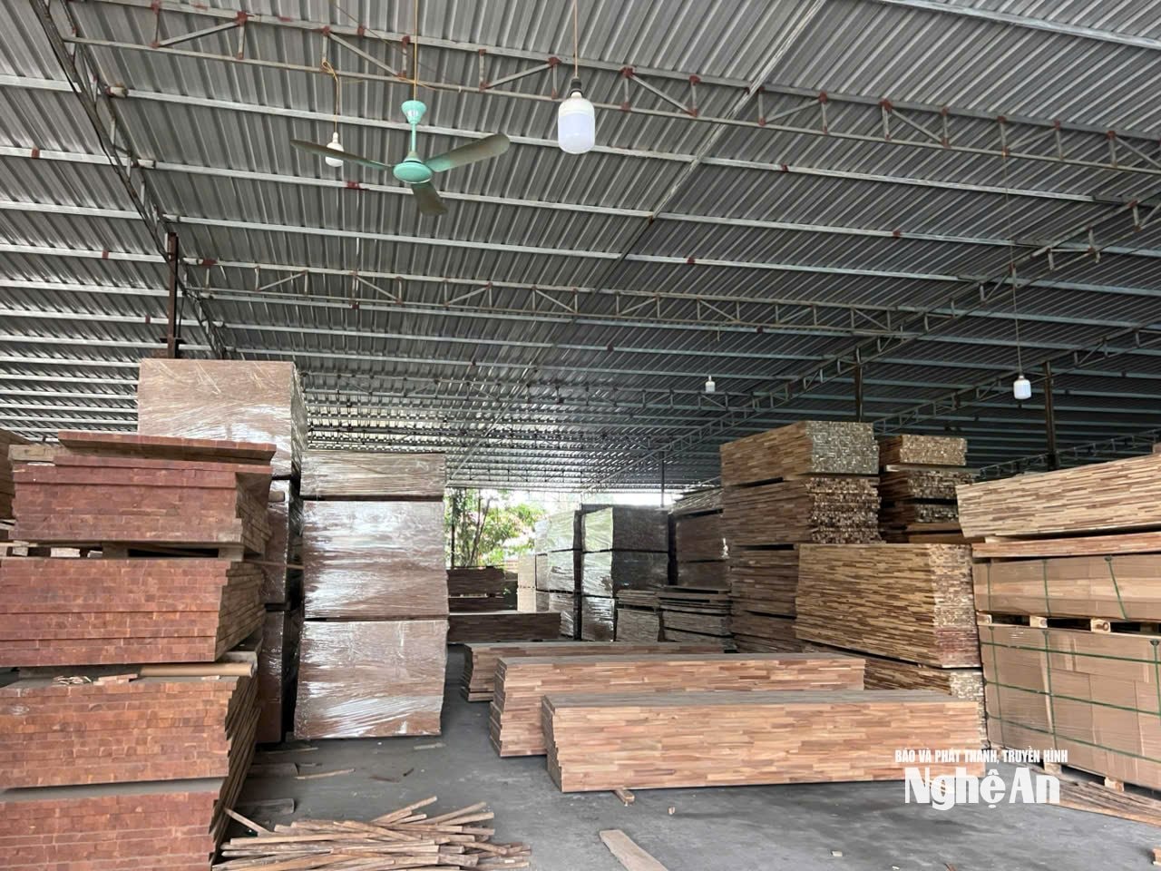 2 sản phẩm gỗ ép xuất sang Mỹ
