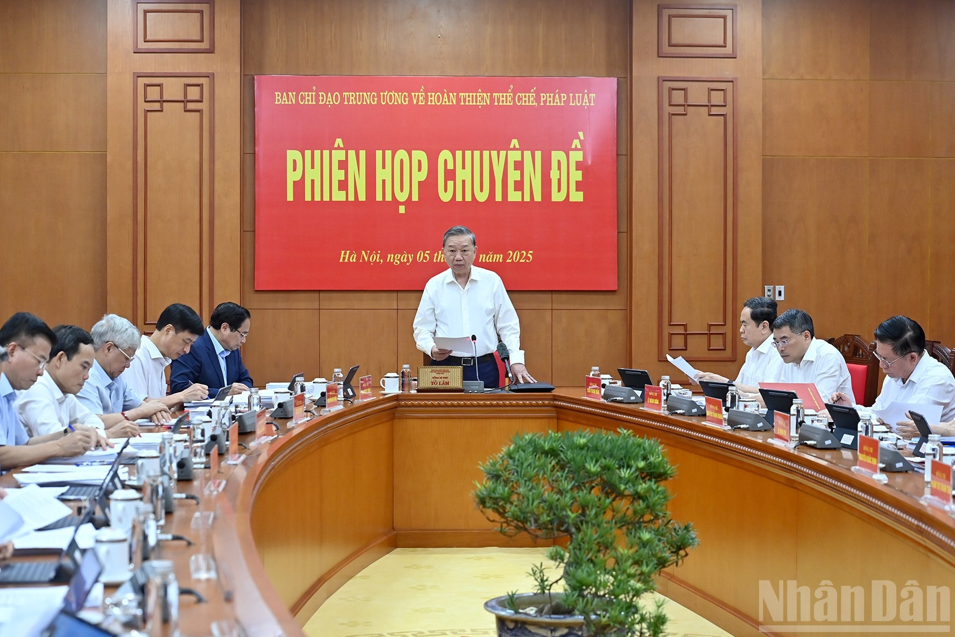 Tổng Bí thư Tô Lâm phát biểu kết luận phiên họp. ndo_br_a4-bnd-8083.jpg
