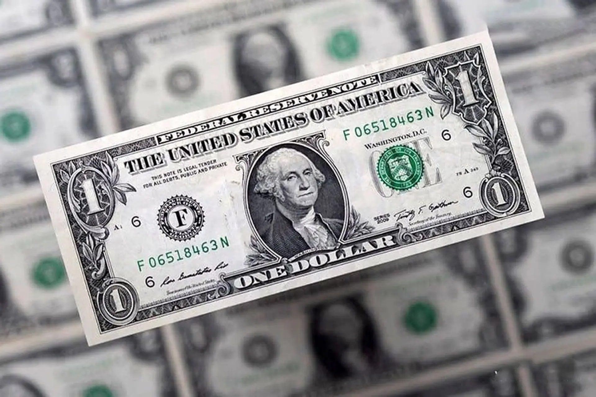 Đồng USD tăng trở lại sau loạt biến động bất ngờ từ Fed và Nhà Trắng