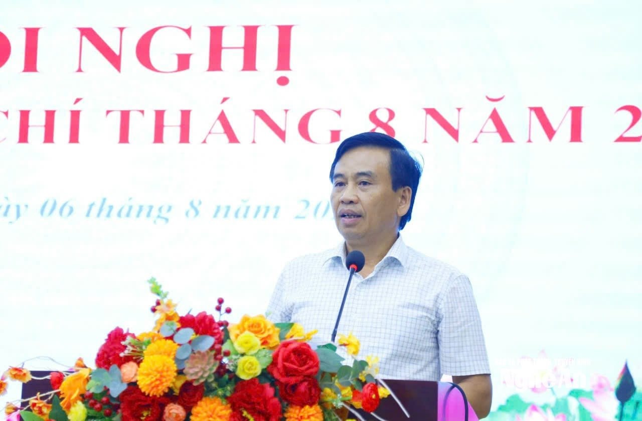  anh Hảo