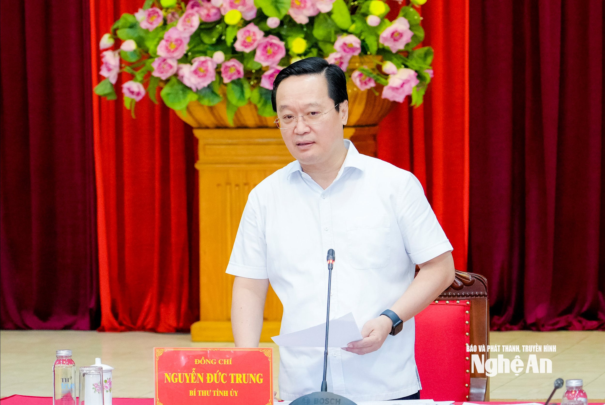 Bí thư Tỉnh ủy Nghệ An: Khẩn trương hỗ trợ người dân sớm ổn định cuộc sống, nhất là những hộ bị mất nhà do thiên tai