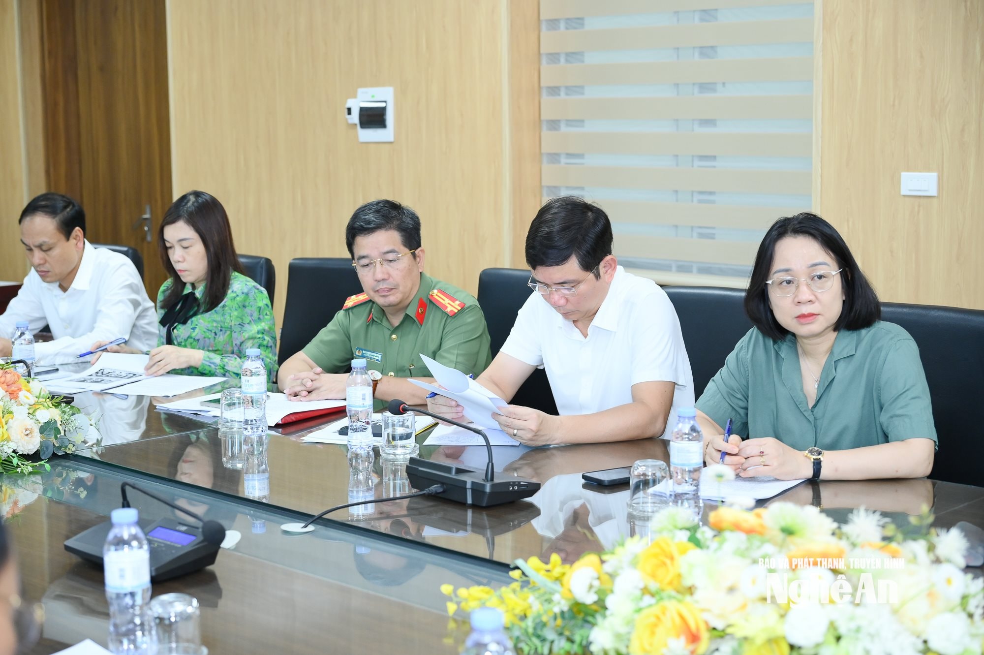 Tiểu ban tuyên truyền Đại hội Đảng-4