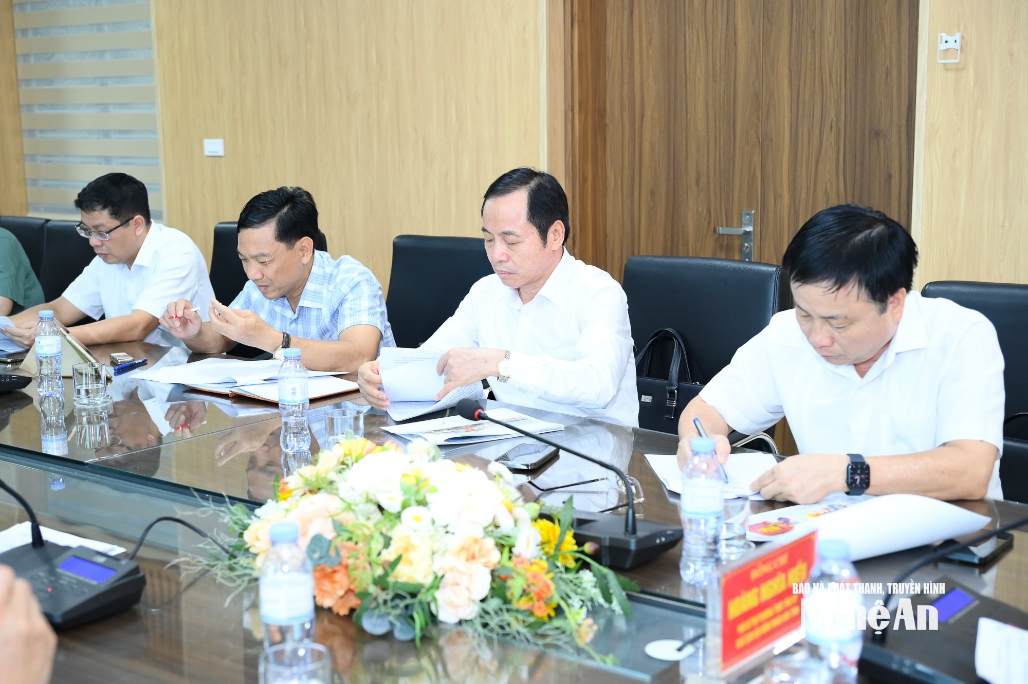 Tiểu ban tuyên truyền Đại hội Đảng-5