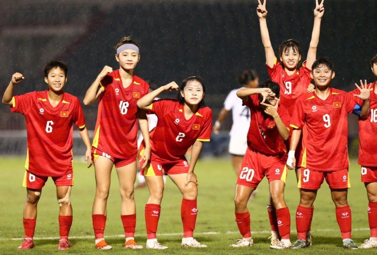 Video bóng đá nữ U19 Việt Nam - U19 Indonesia: Siêu phẩm đá phạt, hẹn đấu Thái Lan chung kết