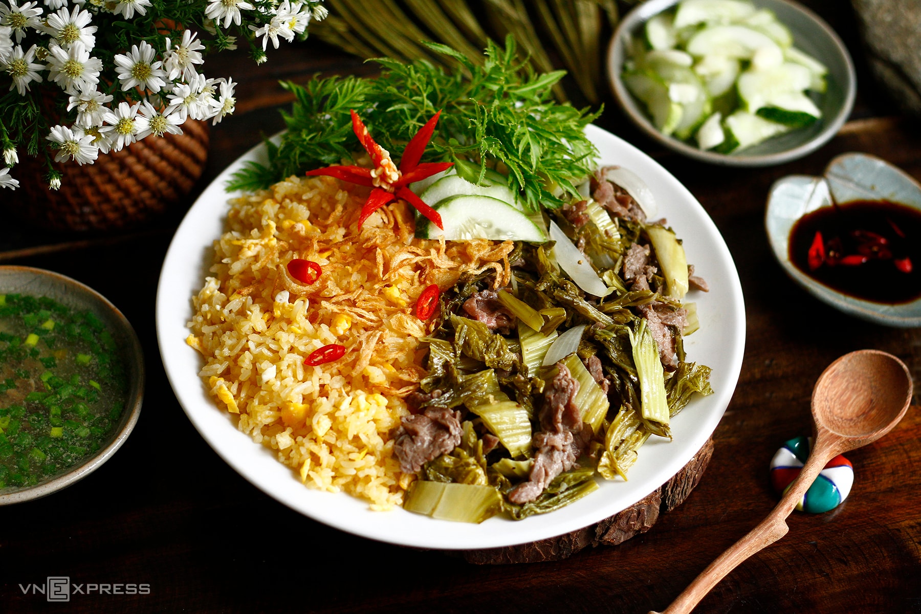 Cách làm cơm chiên dưa bò đơn giản, thơm ngon khó cưỡng