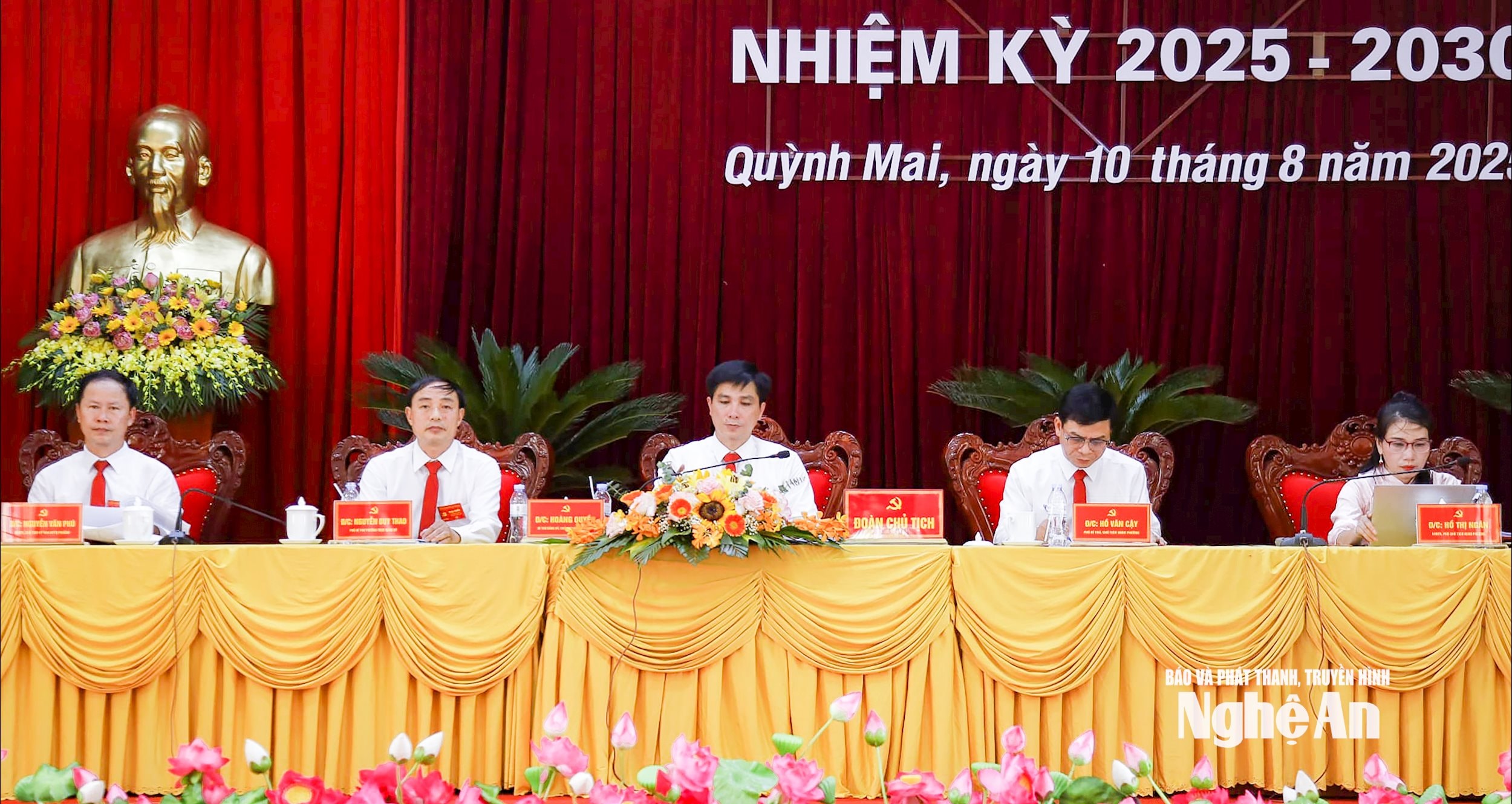 bna_4456.jpg