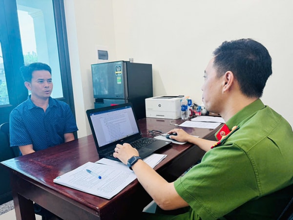 Giao xe máy cho con gây tai nạn chết người -0