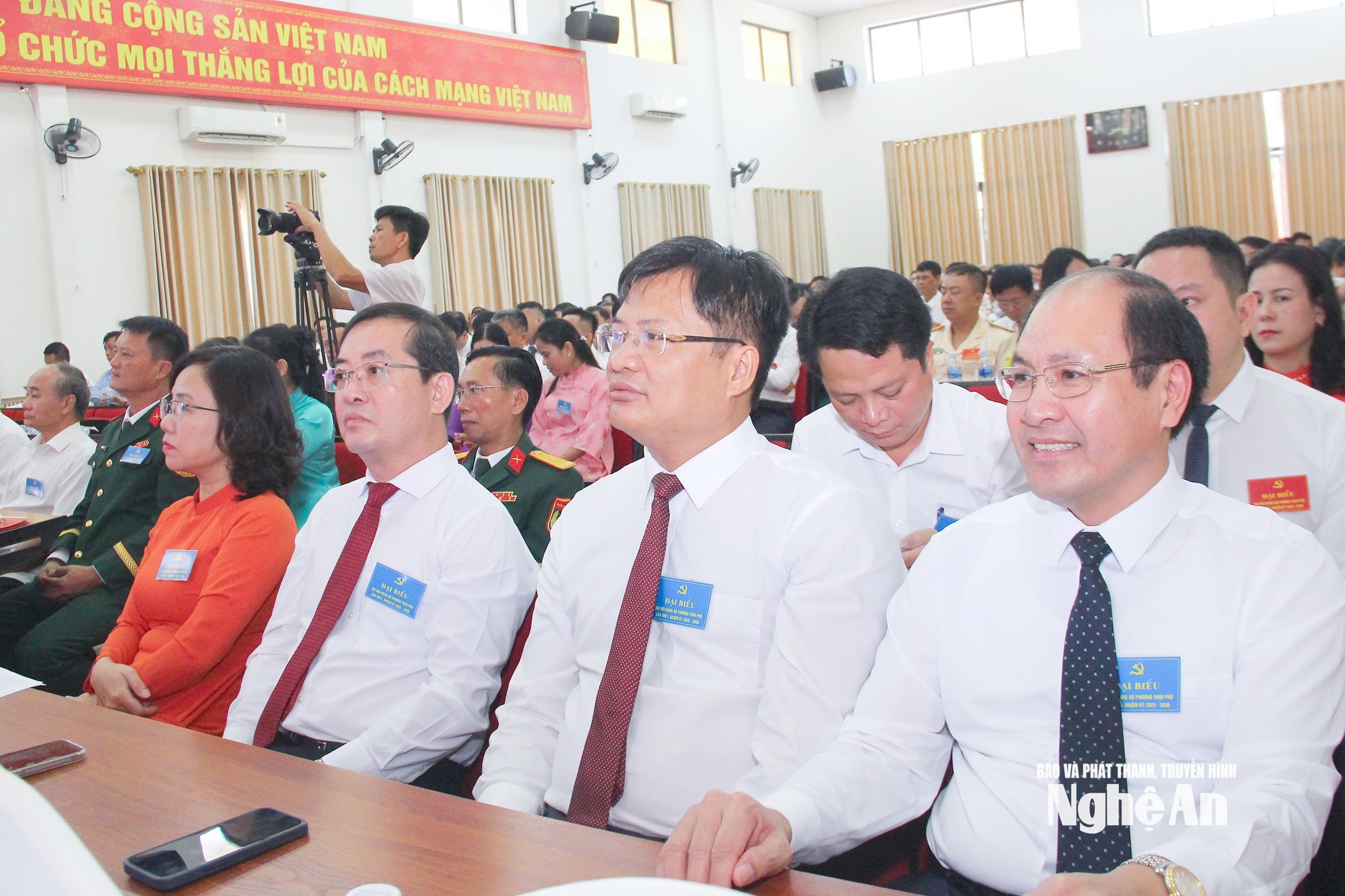 Thường trực Đảng uỷ các phường thuộc thành phố Vinh trước đây tham dự Đại hội. Ảnh- Mai Hoa