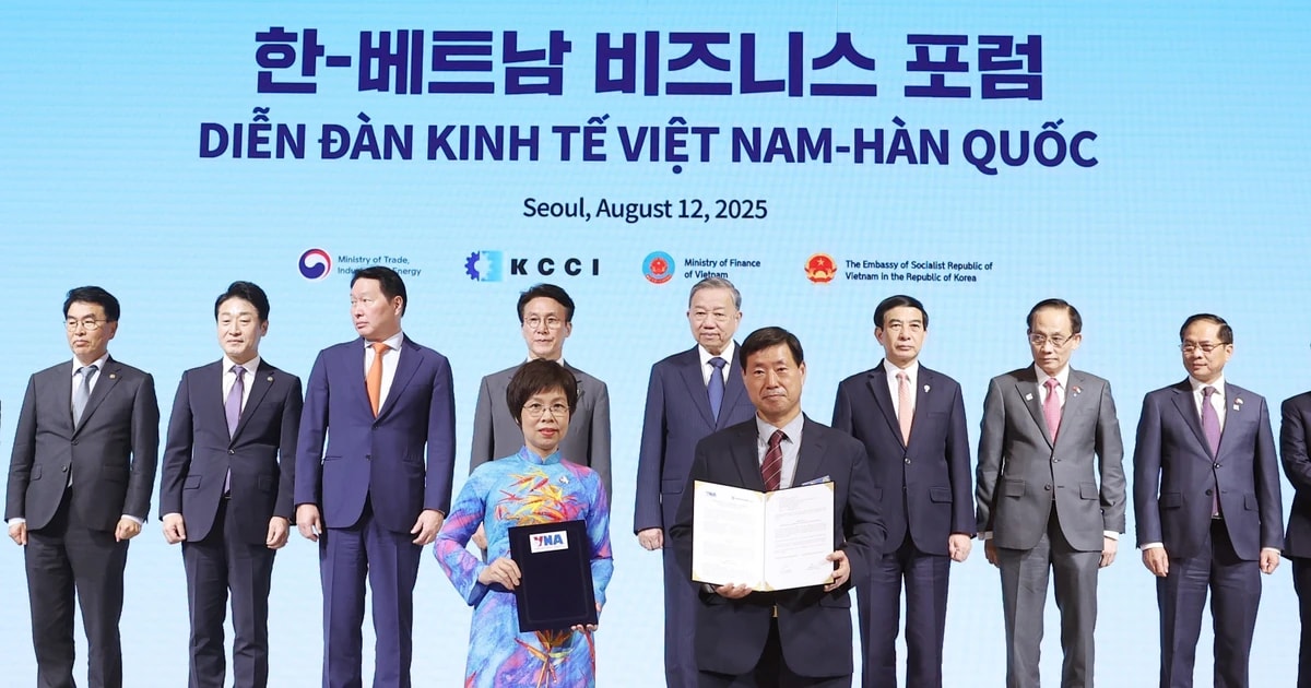 Tổng Bí thư Tô Lâm và Thủ tướng Hàn Quốc chứng kiến Lễ trao thỏa thuận hợp tác Tổng Bí thư Tô Lâm và Thủ tướng Hàn Quốc chứng kiến Lễ trao thỏa thuận hợp tác