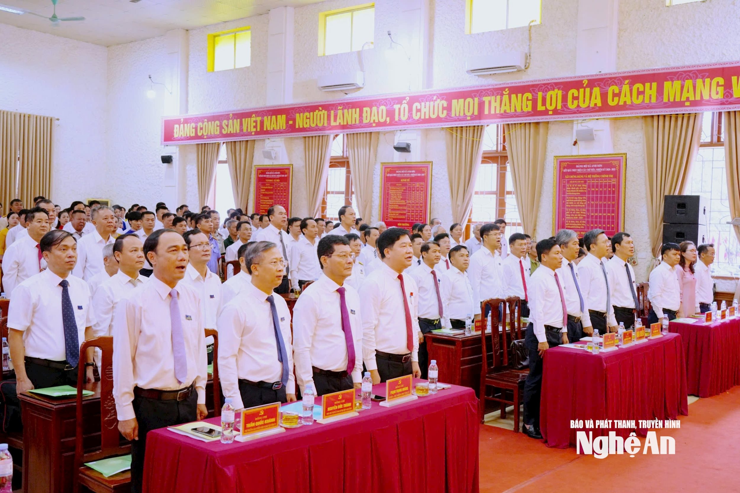  anh Sơn 2