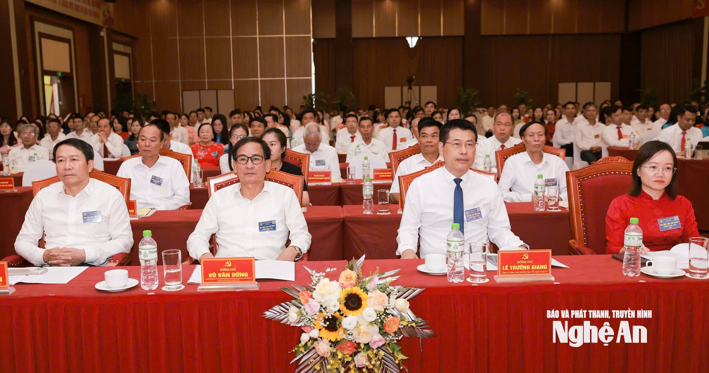 chị chung chọn